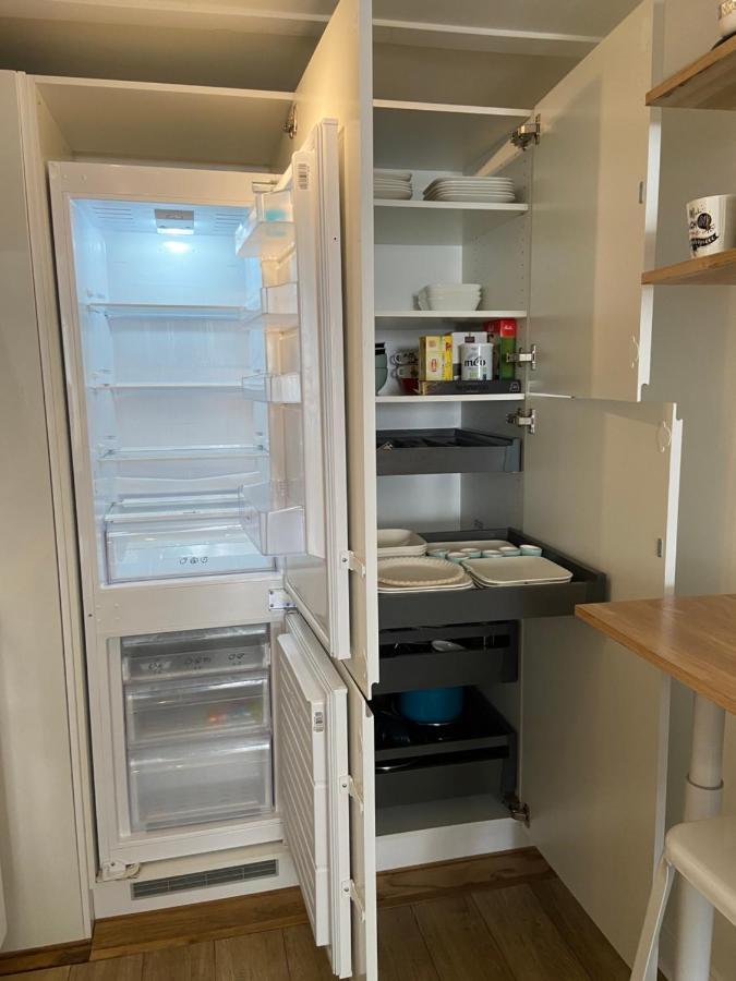 לה רושל Superbe Duplex De 70M2 Avec 2 Chambres En Hyper Centre Au Calme Sur Cour Classe 3 Etoiles Avec Parking En Option מראה חיצוני תמונה