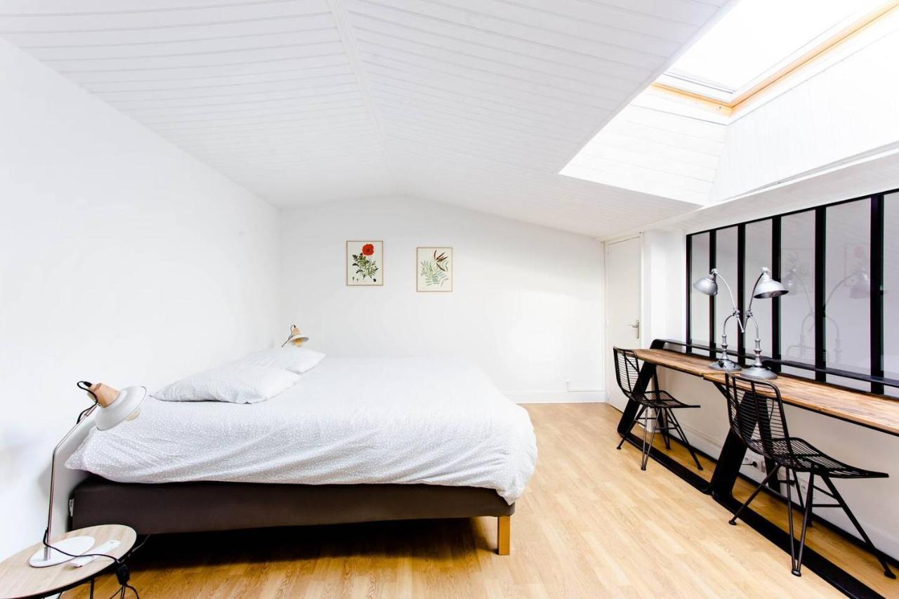 לה רושל Superbe Duplex De 70M2 Avec 2 Chambres En Hyper Centre Au Calme Sur Cour Classe 3 Etoiles Avec Parking En Option מראה חיצוני תמונה